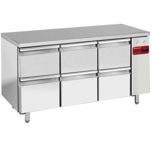 Koeltafel bestaande uit: