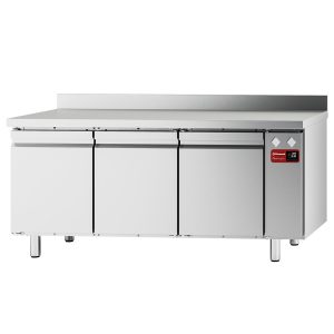 Wandkoelwerkbank, geventileerd, 3 deuren GN 1/1, 405 liter (zonder koelgroep)