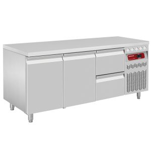 Refrigerating table composed of :