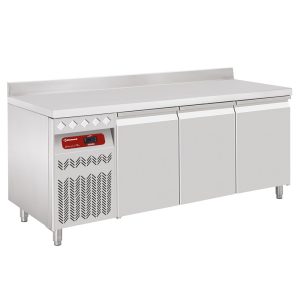 Wall-mounted ventilated refrigerated table, 3 doors GN 1/1, 405 Lit., group on the left side
