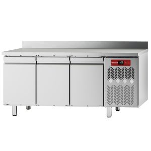 Wall-mounted cooling table, ventilated, 3 doors GN 1/1, 405 litres